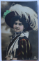 Preview: AK Frau mit Hut und Federn / um 1910-1930 / Historische Kleidung