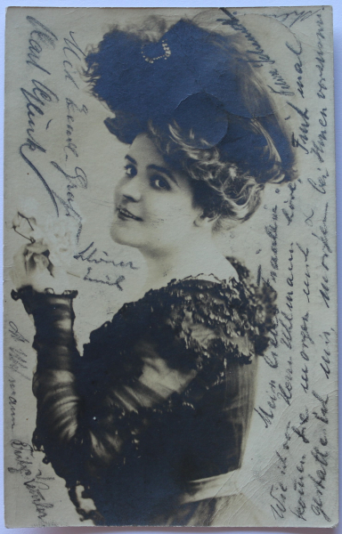 AK Frau mit Hut / 1901 / Hutmode, Kleid